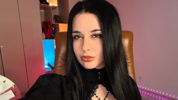 MollyPose Gallery Image 1