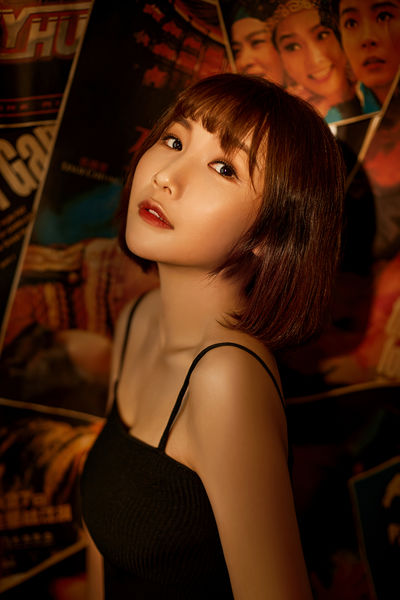 AlisaQing's hot photo – thumbnail