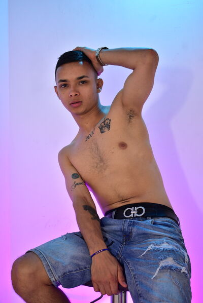 SebastienSoler's hot photo – thumbnail