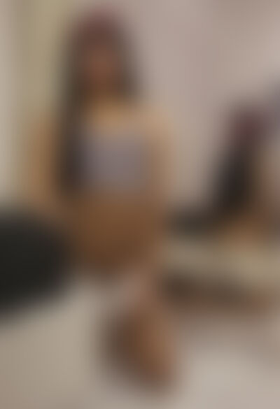 EllieAddis's hot photo – thumbnail