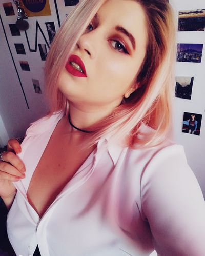 SyndraLyon's hot photo – thumbnail