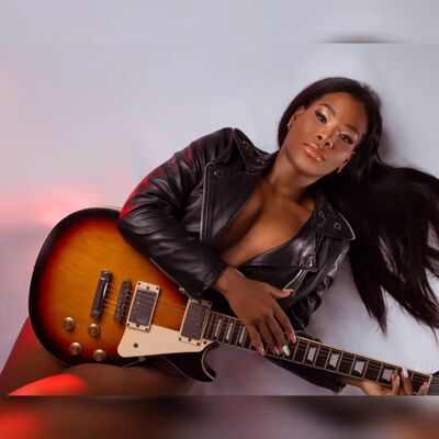 CarolineBlakey Gallery Image 3