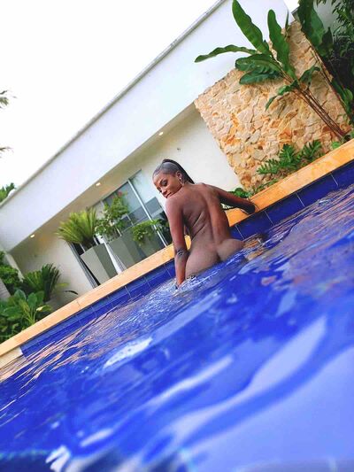 AnnieCaster Gallery Image 13