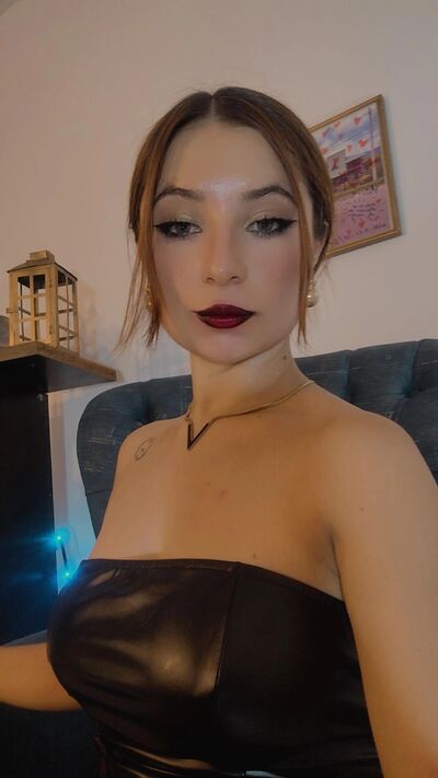 LizzieAllenn Gallery Image 17