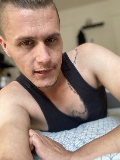 JayBarker's hot photo – thumbnail