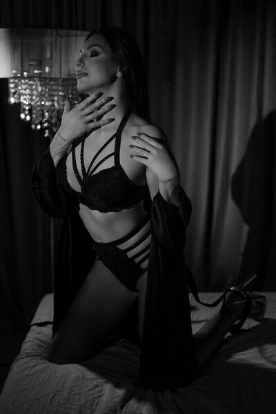 IzaBelle Gallery Image 19