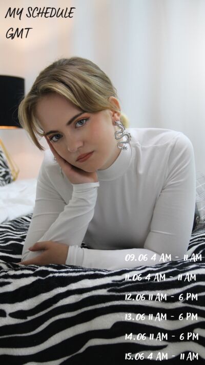 ChloeStill's hot photo – thumbnail